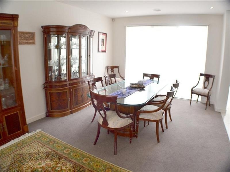 1 Beaconsfield Road, Mulgrave VIC 3170