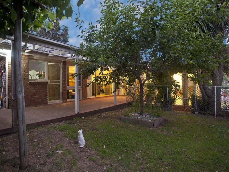 154 Haverbrack Drive, Mulgrave VIC 3170