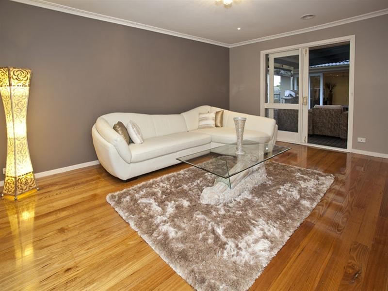 14 Amblecote Crescent, Mulgrave VIC 3170