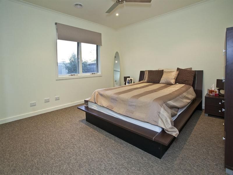 14 Amblecote Crescent, Mulgrave VIC 3170
