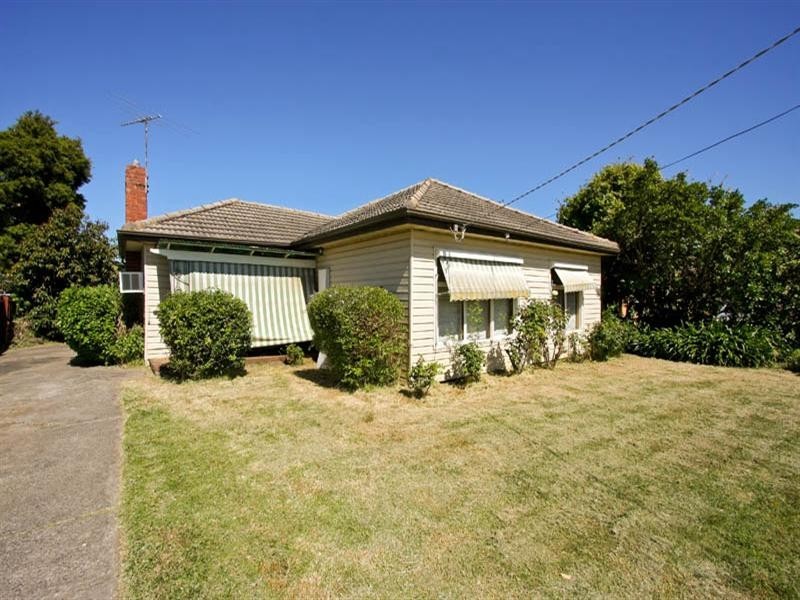 2 Carlson Avenue, Clayton VIC 3168