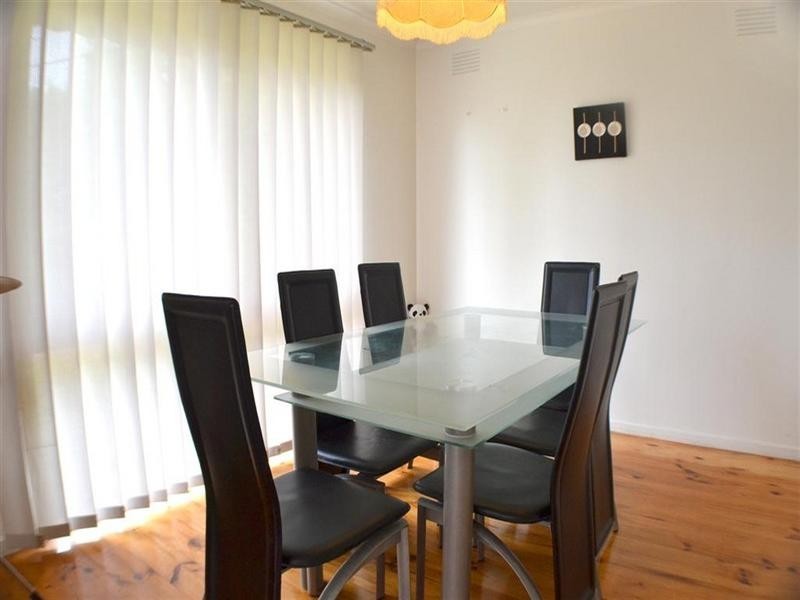 14 Hainthorpe Grove, Mulgrave VIC 3170