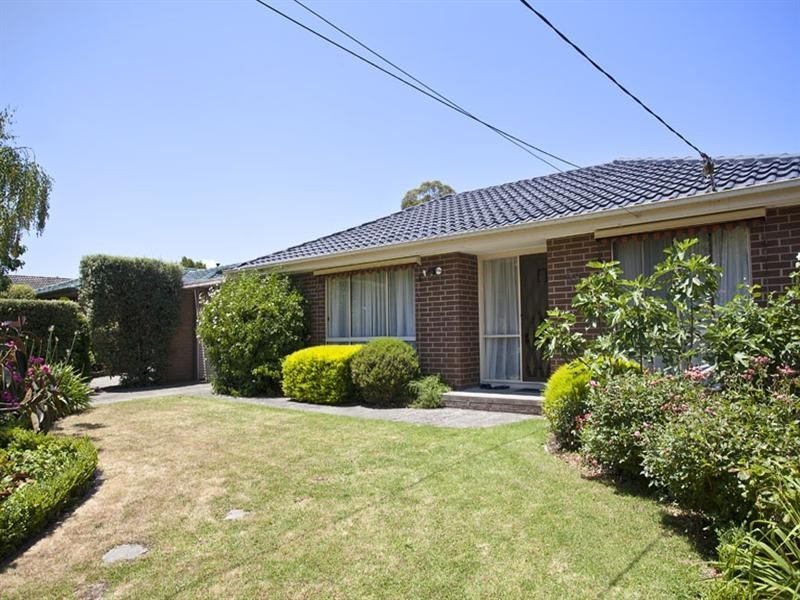 58 Guinevere Parade, Glen Waverley VIC 3150