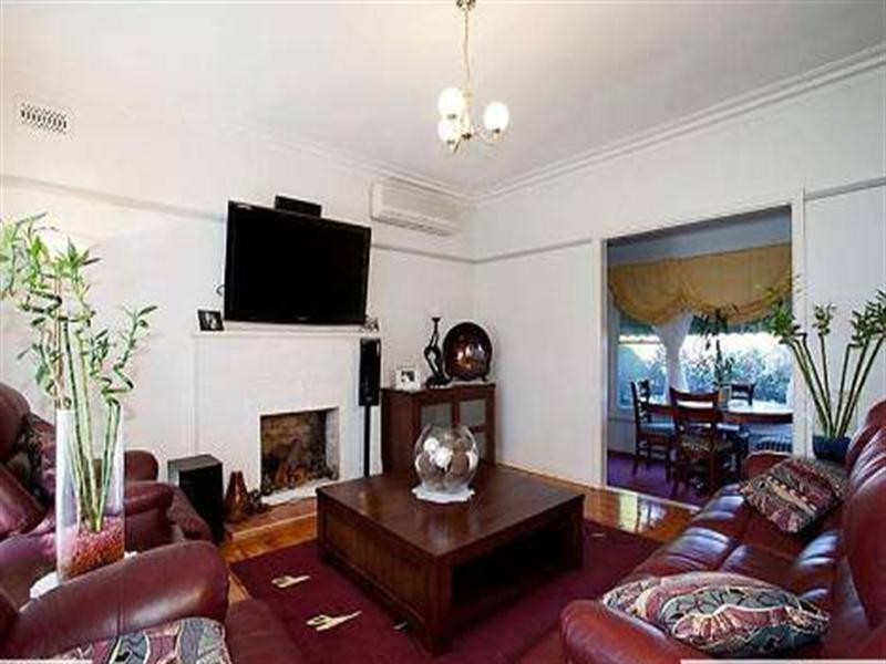 28 Cash Grove, Mount Waverley VIC 3149