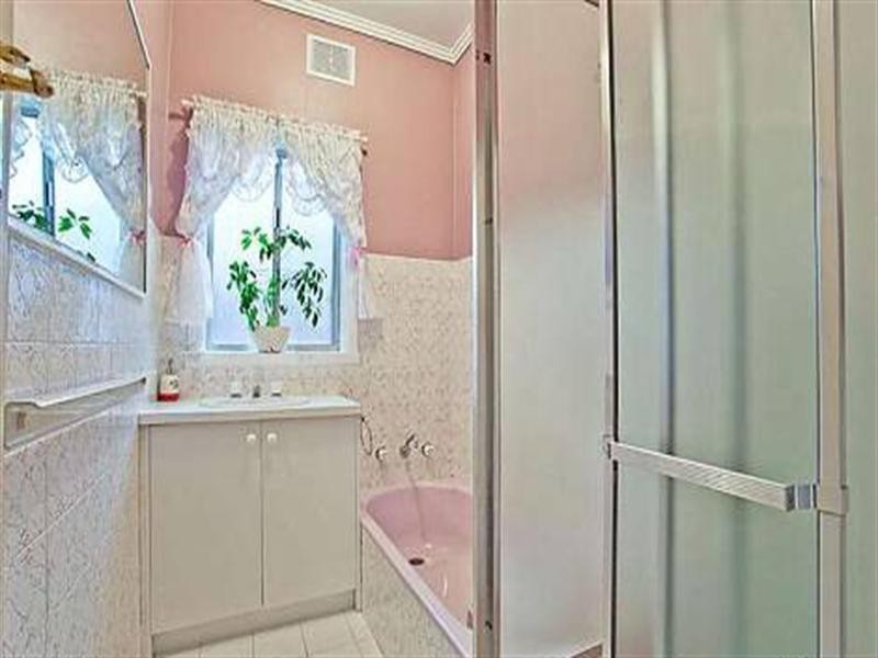 28 Cash Grove, Mount Waverley VIC 3149