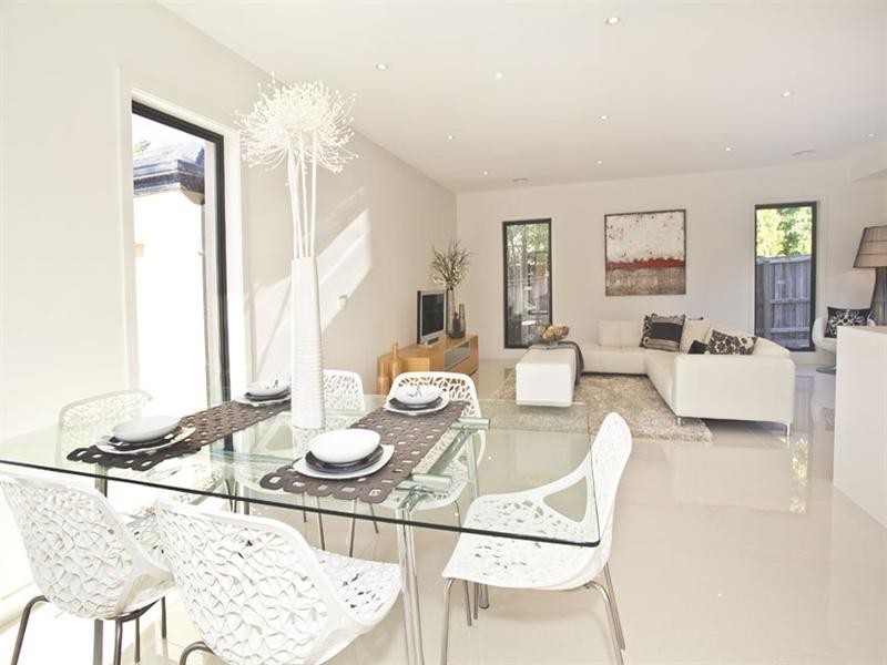 2/23 Willow Avenue, Glen Waverley VIC 3150