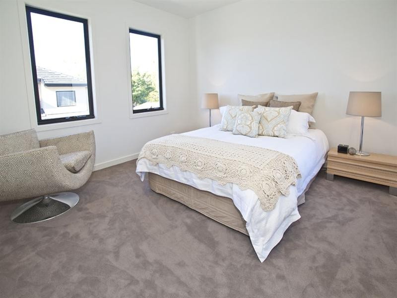 2/23 Willow Avenue, Glen Waverley VIC 3150