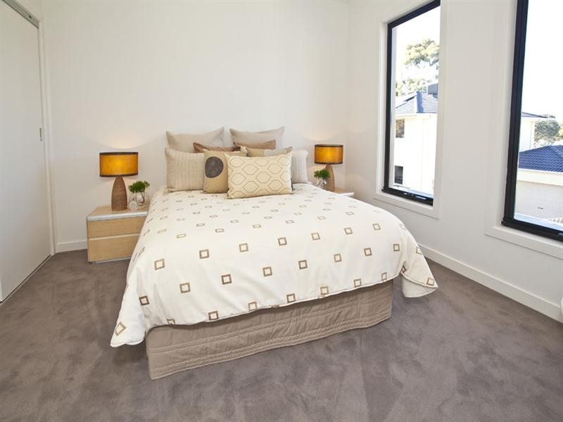 2/23 Willow Avenue, Glen Waverley VIC 3150