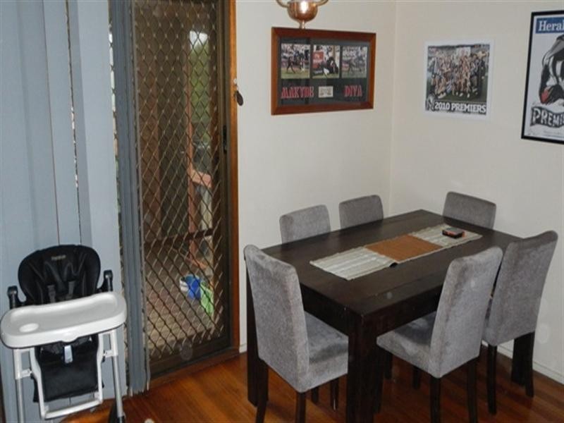 6 David Collins Drive, Endeavour Hills VIC 3802