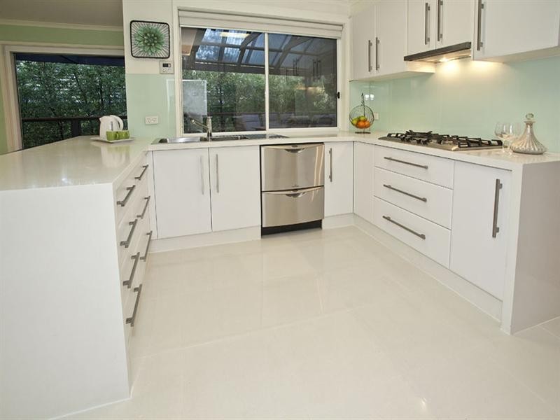 28 Felgate Parade, Vermont South VIC 3133