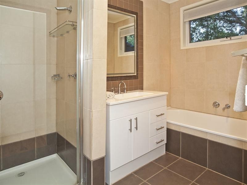 28 Felgate Parade, Vermont South VIC 3133