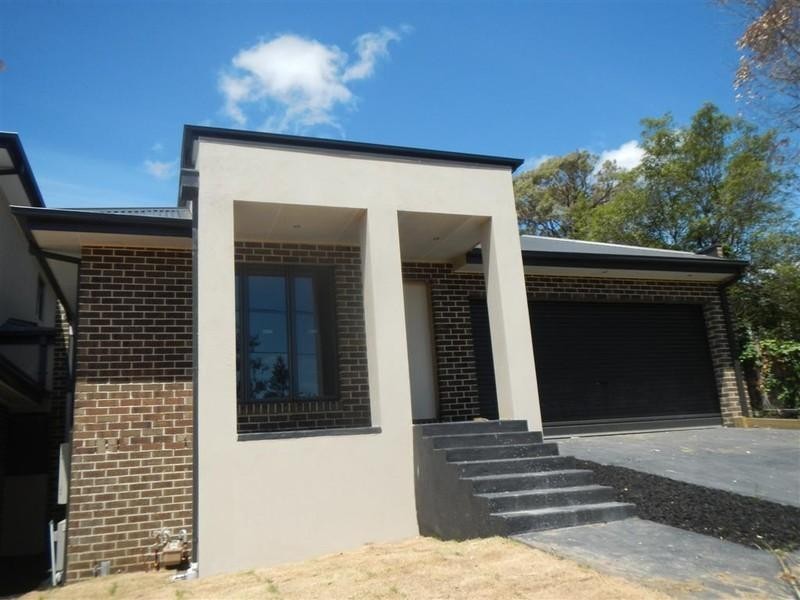 2/2 Hume Court, Ashwood VIC 3147