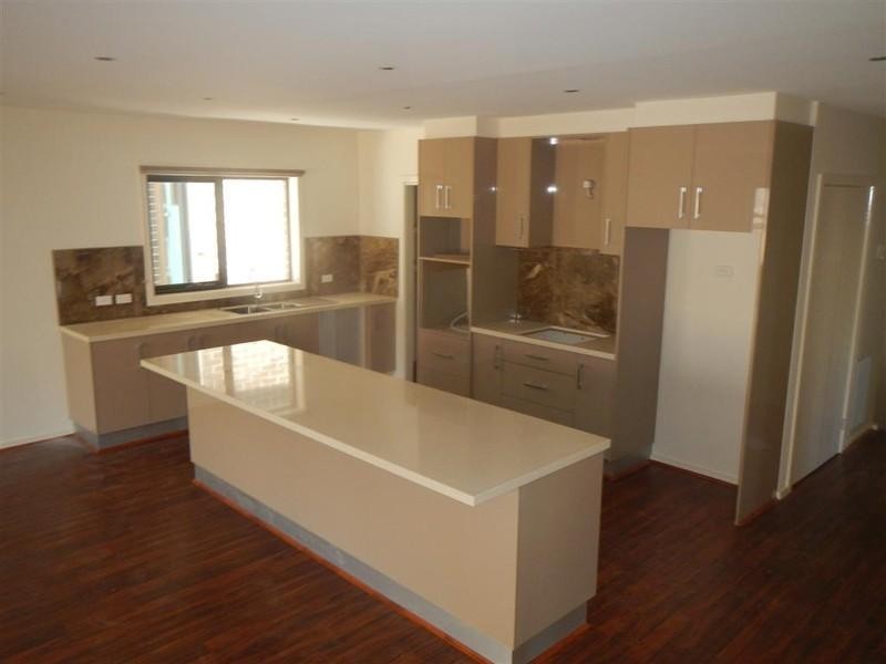 2/2 Hume Court, Ashwood VIC 3147