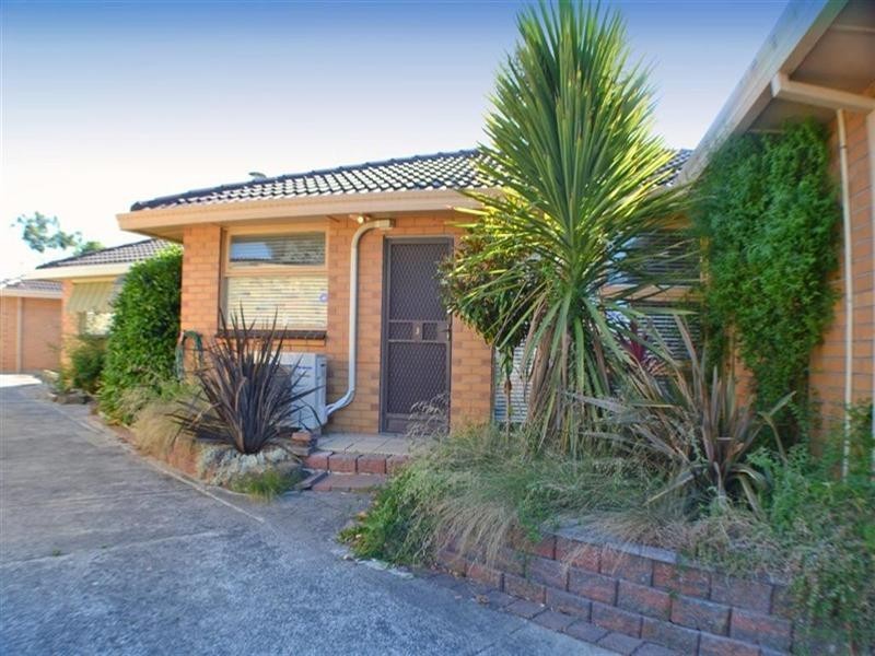 3/4 Batten Street, Glen Waverley VIC 3150