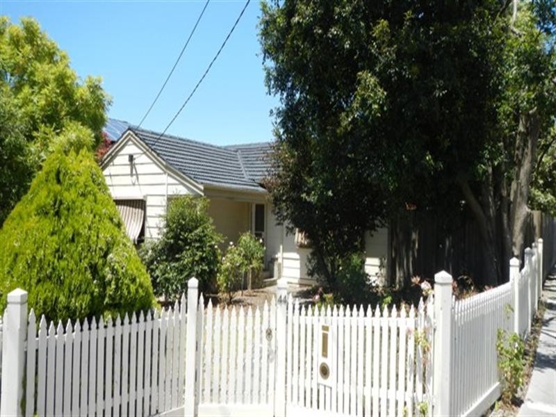 44 Bogong Avenue, Glen Waverley VIC 3150