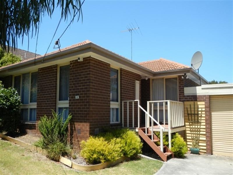 38 Mullens Road, Vermont South VIC 3133