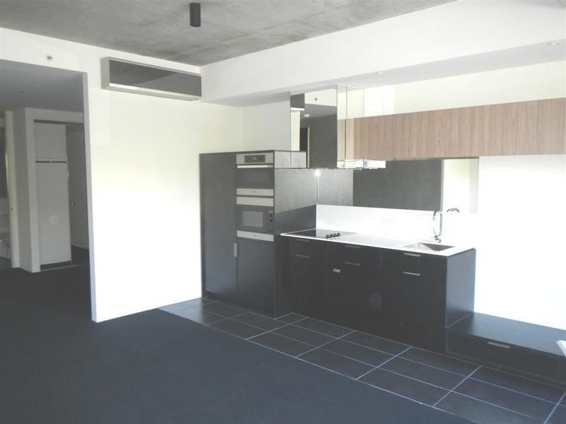 102/115 Wellington Street, St Kilda VIC 3182