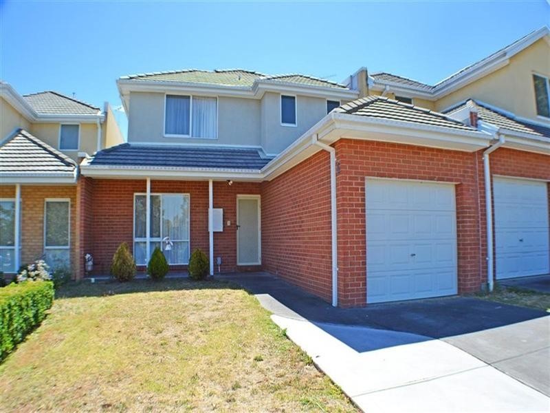 6 Wilkinson Place, Glen Waverley VIC 3150