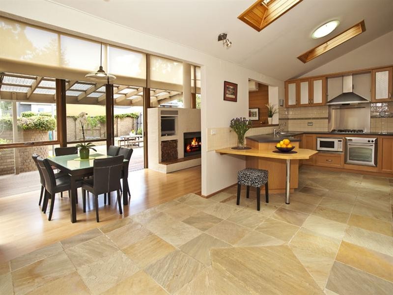 35 The Woodland, Wheelers Hill VIC 3150