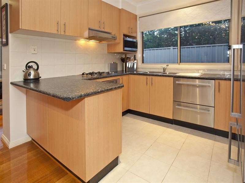 2/60 Lea Road, Mulgrave VIC 3170