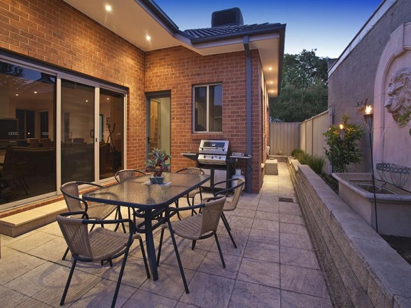 2/60 Lea Road, Mulgrave VIC 3170
