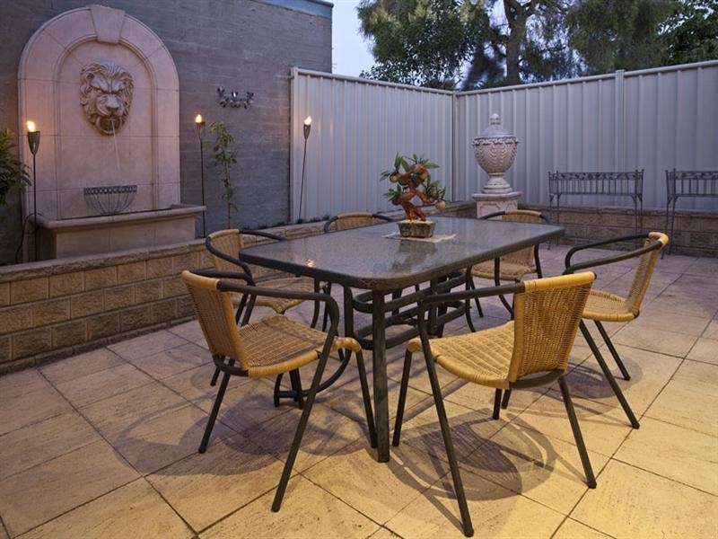 2/60 Lea Road, Mulgrave VIC 3170