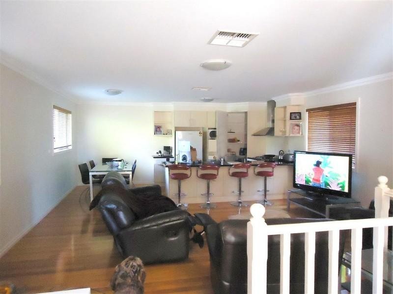 2/343 High Street Road, Mount Waverley VIC 3149