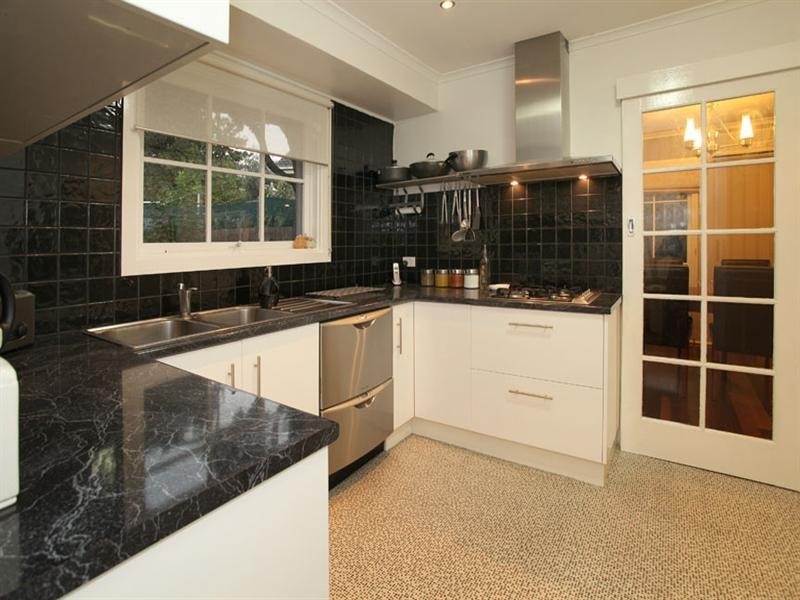 1/5 Green Avenue, Mulgrave VIC 3170