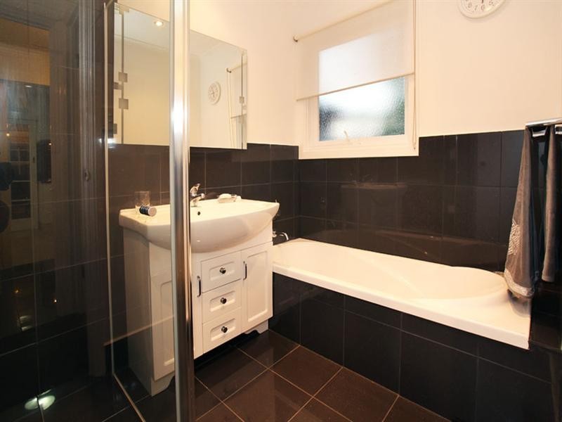 1/5 Green Avenue, Mulgrave VIC 3170