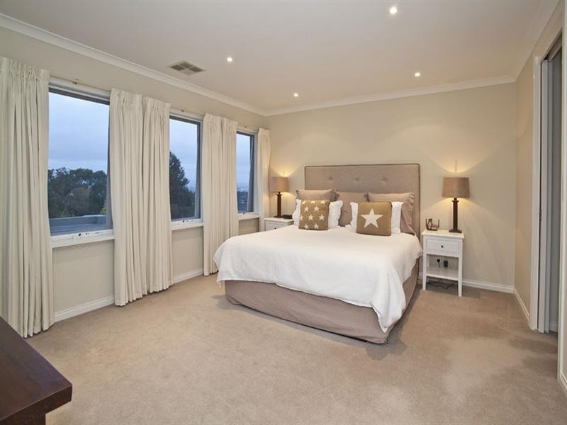 11A Cuthbert Court, Wheelers Hill VIC 3150