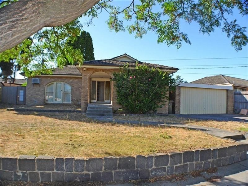 4 Mansfield Avenue, Mulgrave VIC 3170