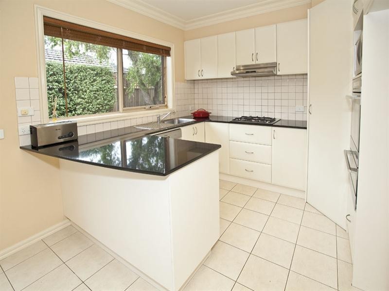 29 Ruby Street, Burwood East VIC 3151