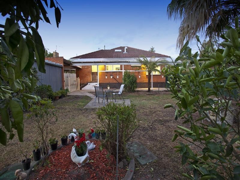 46 Florey Crescent, Mulgrave VIC 3170