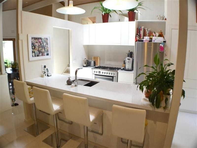 8 Charlnet Drive, Vermont South VIC 3133