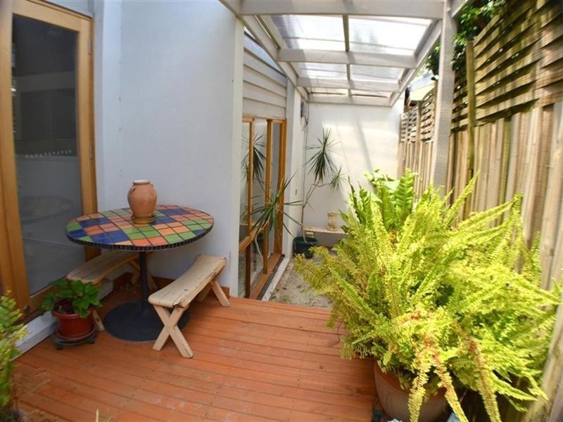 8 Charlnet Drive, Vermont South VIC 3133