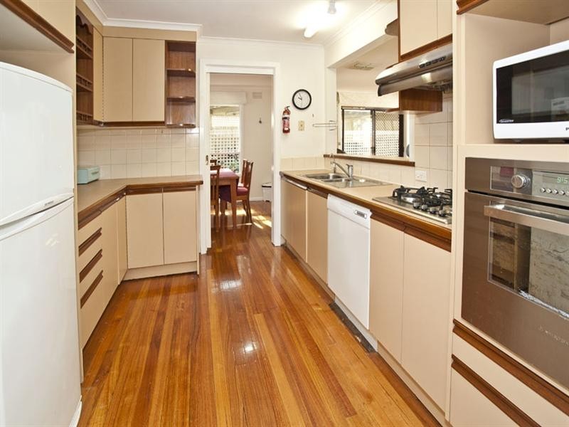 10 Parvin Court, Vermont South VIC 3133