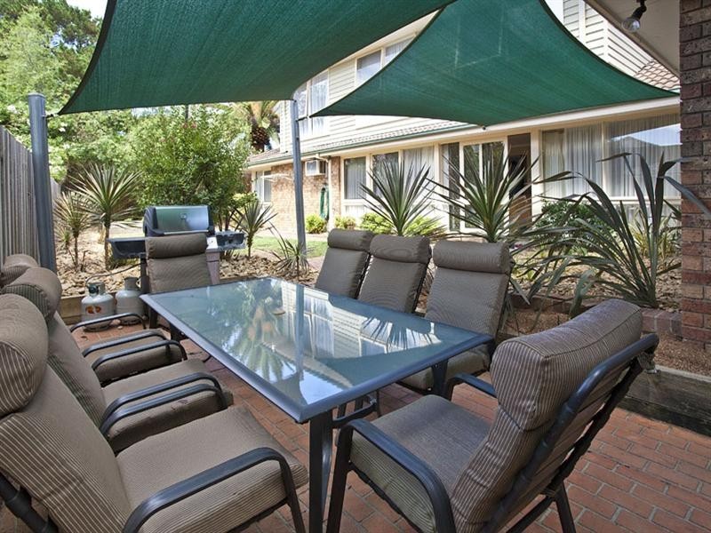 4 Summerhill Avenue, Wheelers Hill VIC 3150