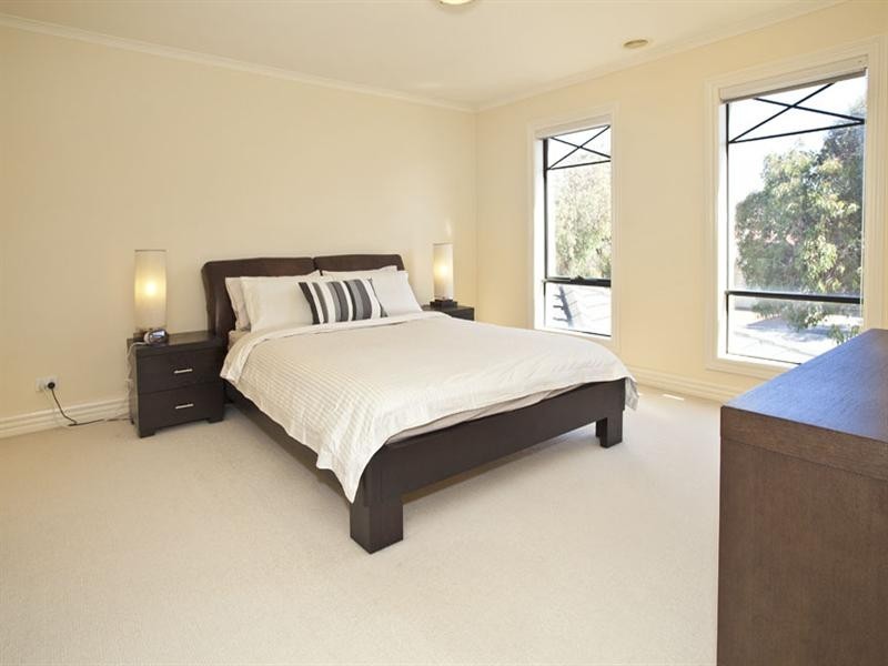 21 Clarke Place, Mount Waverley VIC 3149