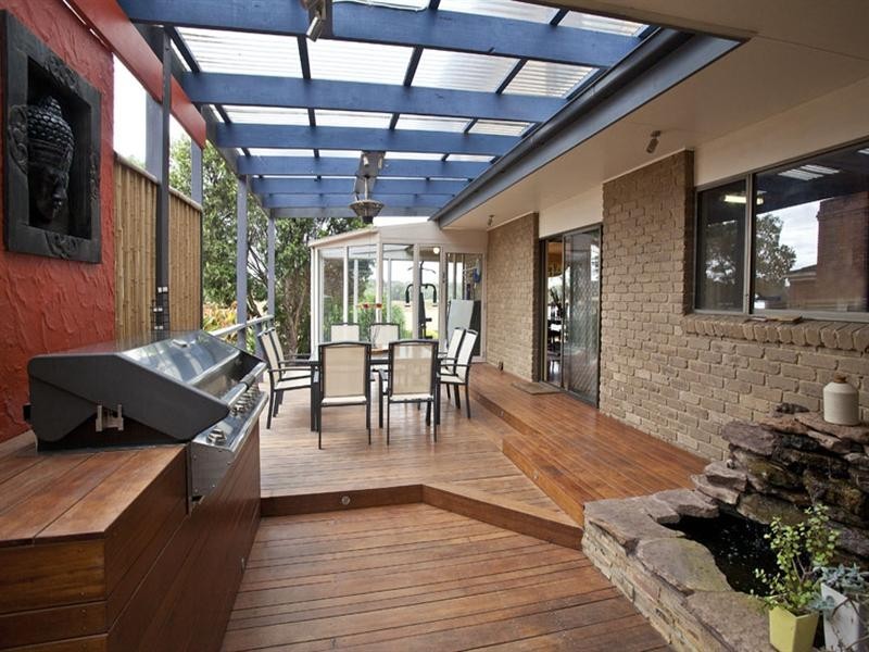 70 King Arthur Drive, Glen Waverley VIC 3150