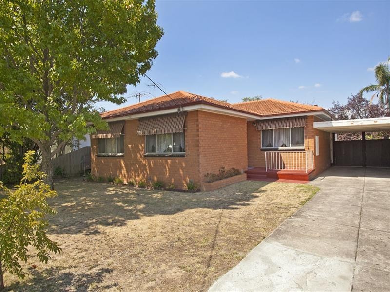 4 Diosma Drive, Glen Waverley VIC 3150