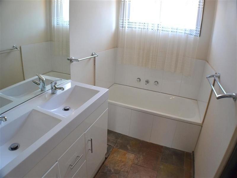 1/83 Shelton Crescent, Noble Park North VIC 3174