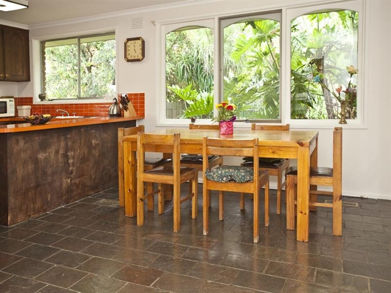 6 El Greco Court, Wheelers Hill VIC 3150