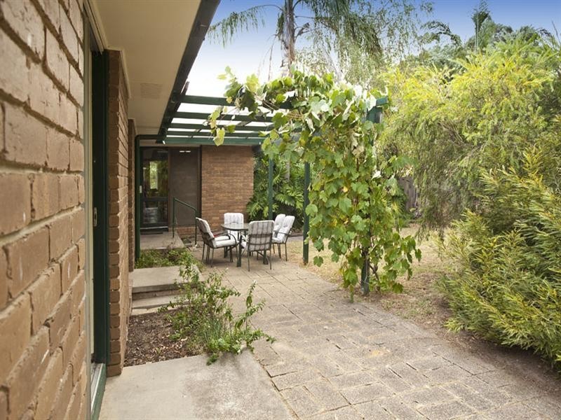 6 El Greco Court, Wheelers Hill VIC 3150
