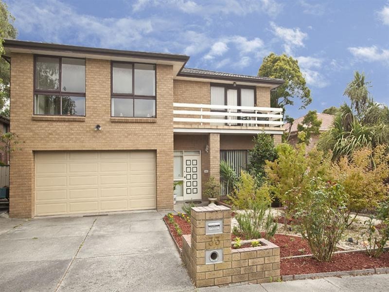 33 Alex Avenue, Wheelers Hill VIC 3150