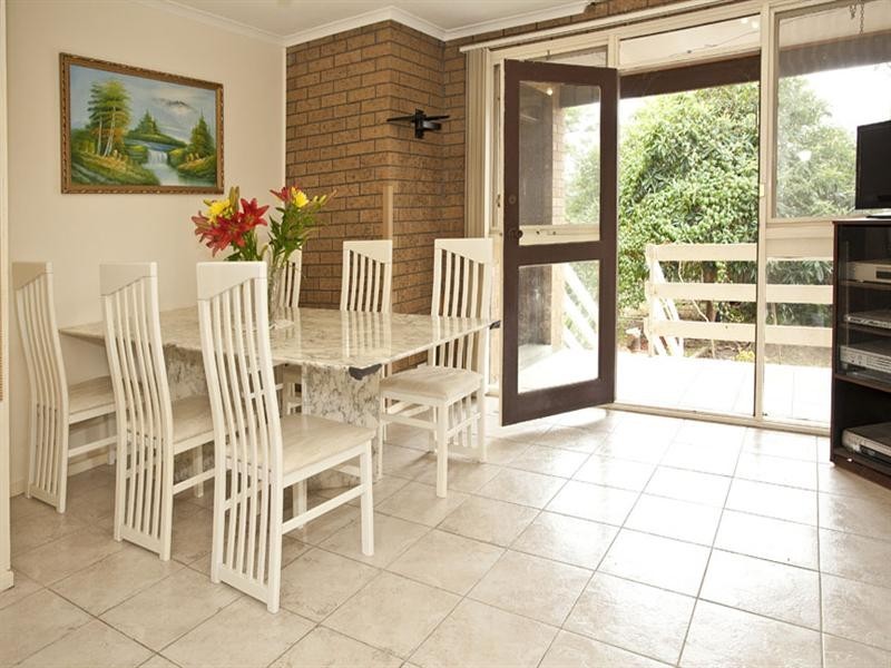 33 Alex Avenue, Wheelers Hill VIC 3150