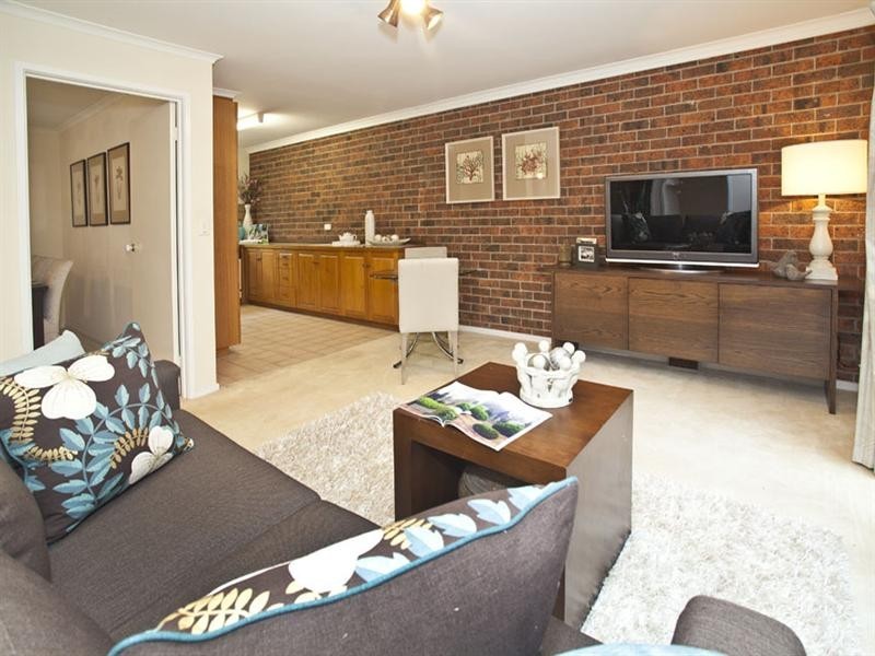 18 Lilian Street, Glen Waverley VIC 3150