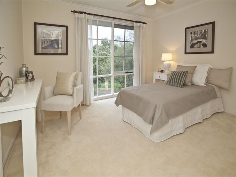 18 Lilian Street, Glen Waverley VIC 3150