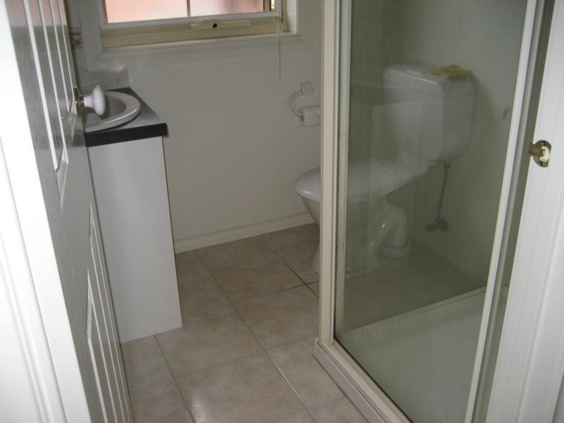 4/4 Goodin Grove, Glen Waverley VIC 3150