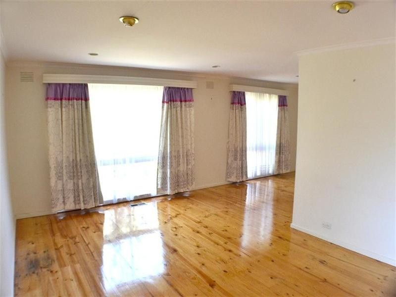 5 Cobain Square, Wantirna VIC 3152