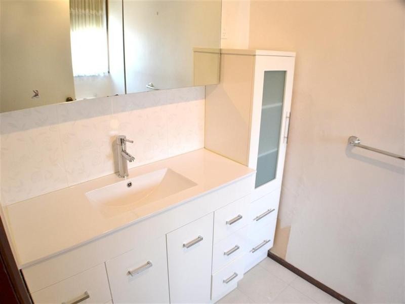 5 Cobain Square, Wantirna VIC 3152